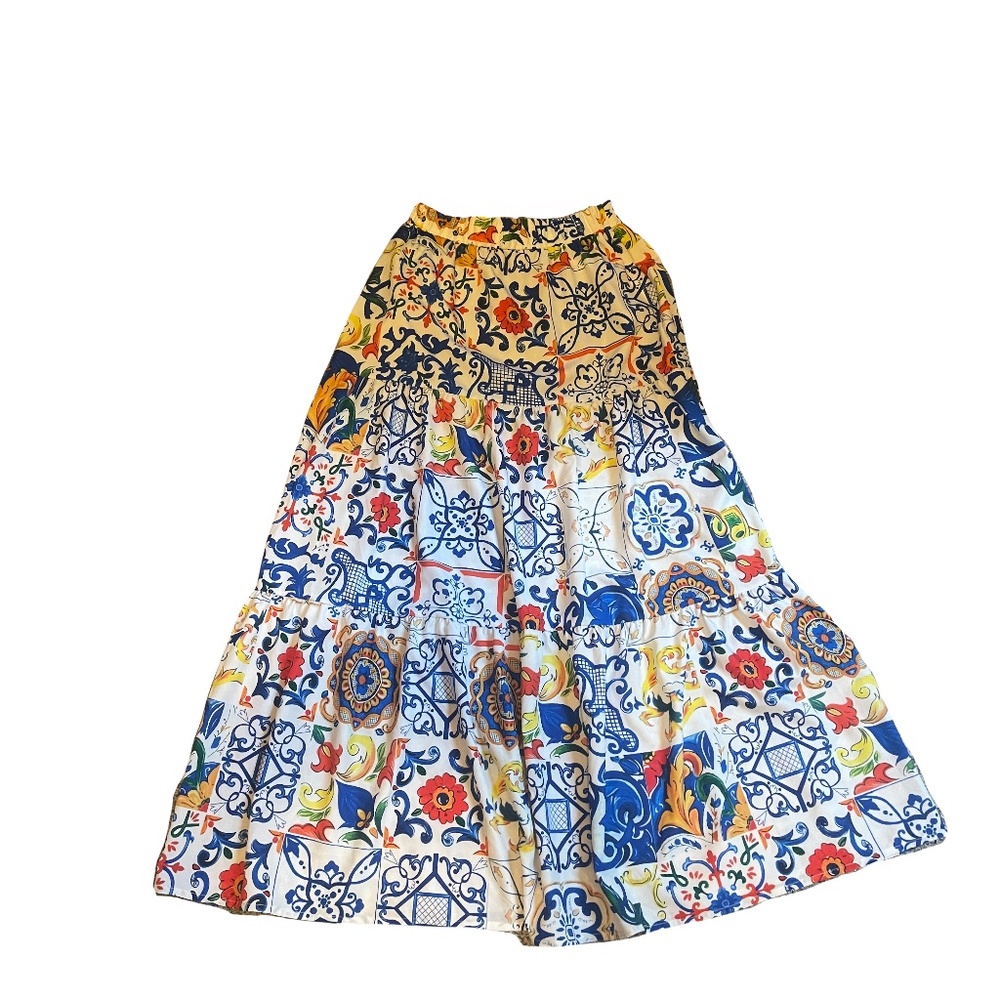 Beautiful Morocco tiles skirt